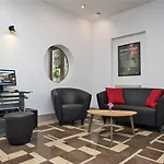 Ibis Sued 3*