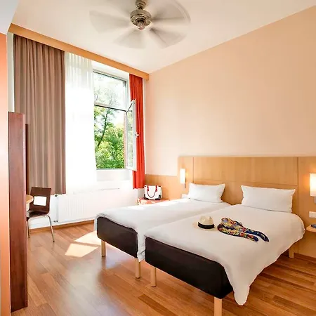 Ibis Sued Hotel
