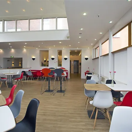 Ibis Sued