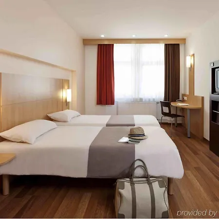 Ibis Süd 3*