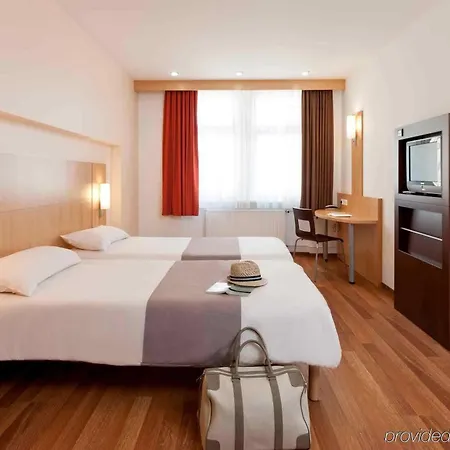 Ibis Sued 3*