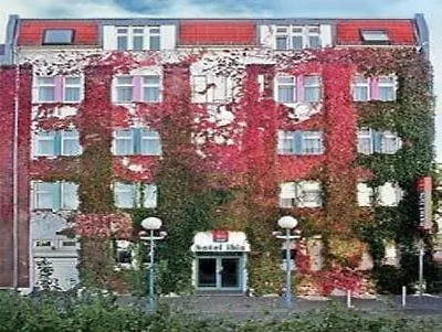 فندق Ibis Sued 3*